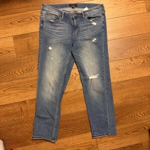 Banana Republic Medium Blue Girlfriend Cropped Jeans with‎ Distressing